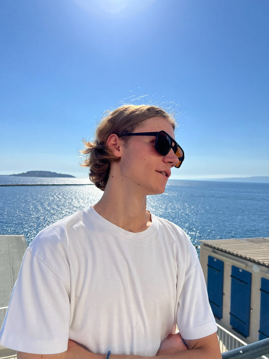 Elio